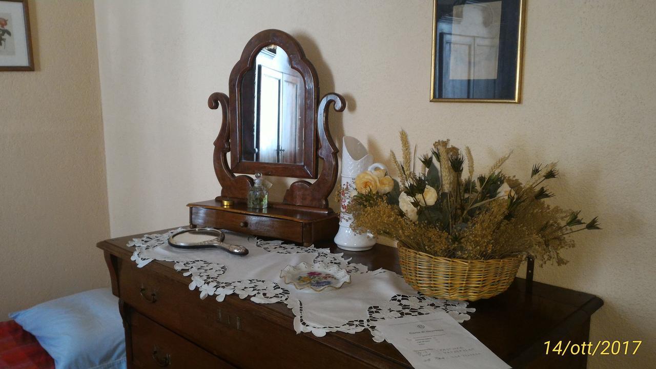 L'Ape In Corte Casa Di Campagna, Via Francigena Stanze E Colazione Vaccarizza Kültér fotó