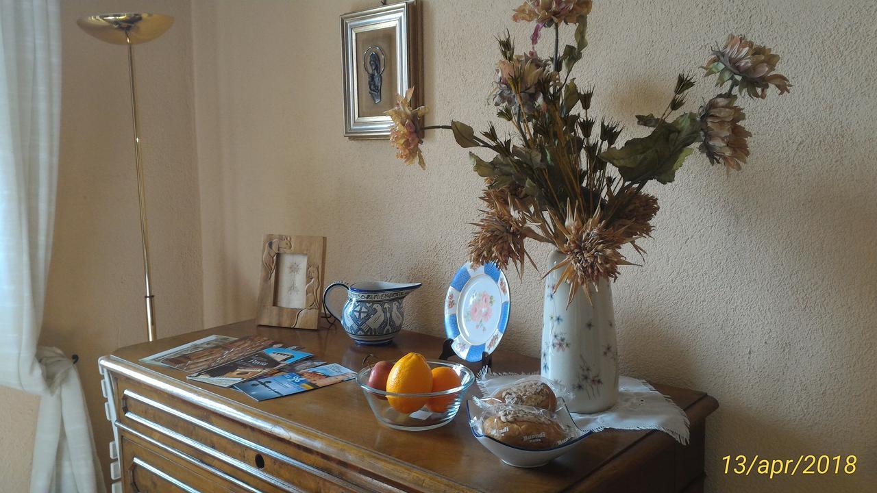 L'Ape In Corte Casa Di Campagna, Via Francigena Stanze E Colazione Vaccarizza Kültér fotó