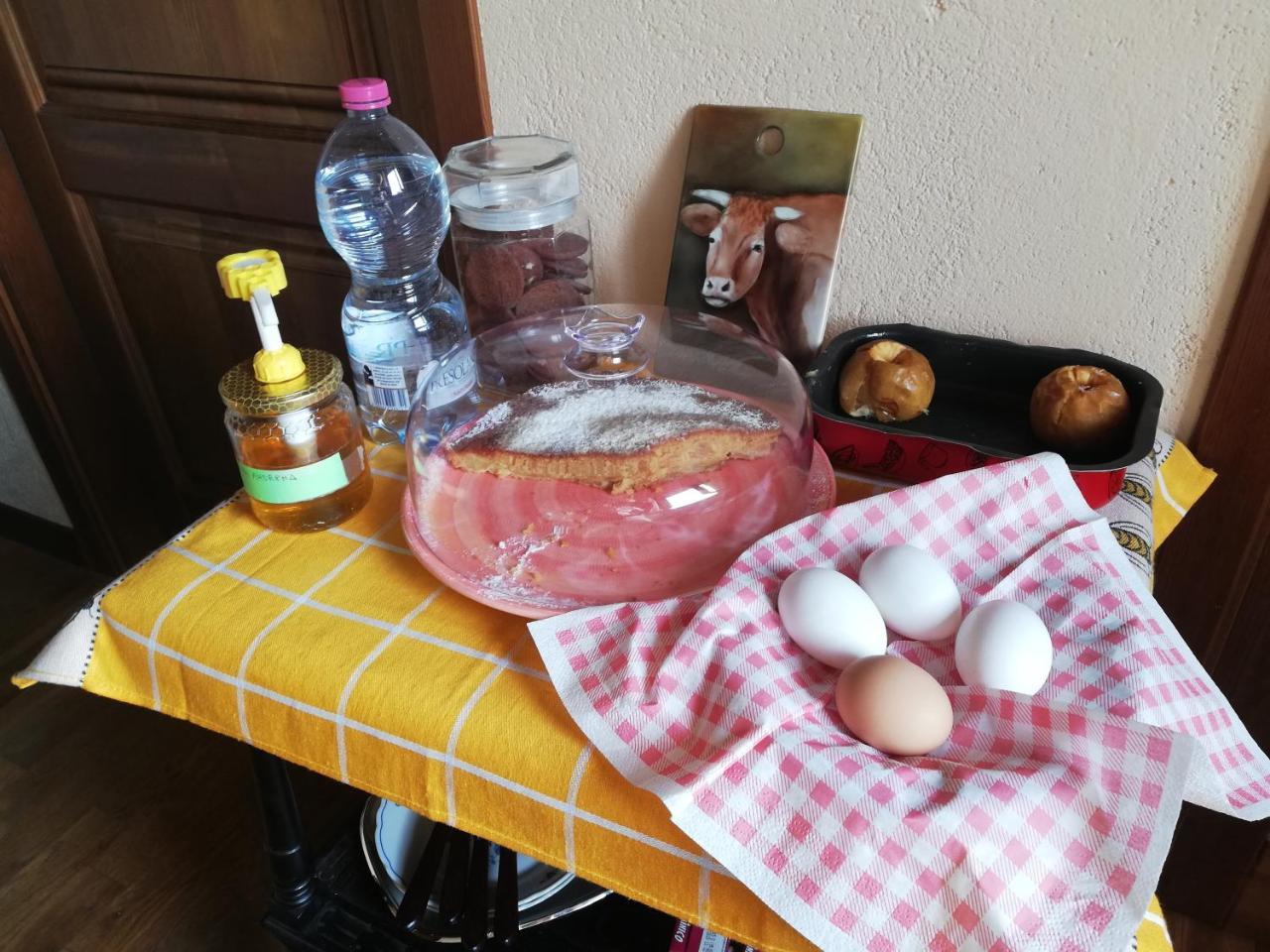 L'Ape In Corte Casa Di Campagna, Via Francigena Stanze E Colazione Vaccarizza Kültér fotó
